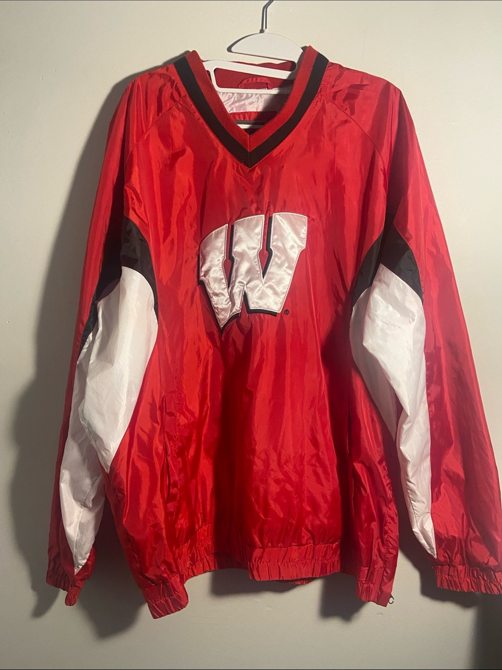 Red Women’s Wisconsin Pullover Windbreaker Jacket